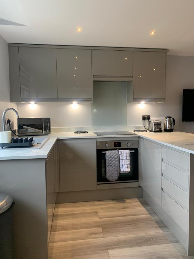 Cosy Beautiful One Bedroom Flat Dorking Exterior photo