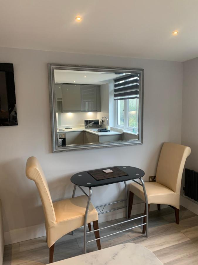 Cosy Beautiful One Bedroom Flat Dorking Exterior photo